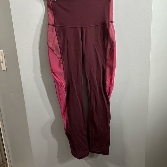 Lululemon colour me ombré crop - Picture 2 of 11